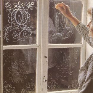 soap drawing on windows